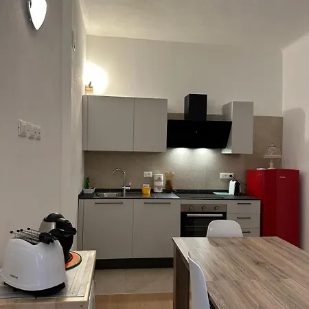 Five Lands アパート