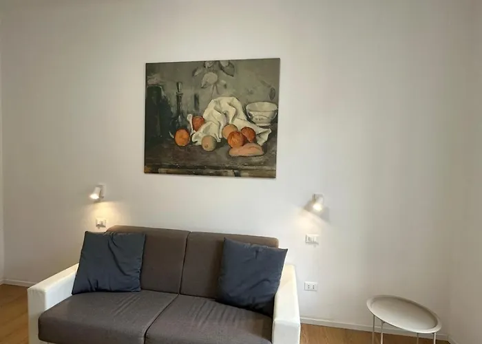 Apartment Five Lands