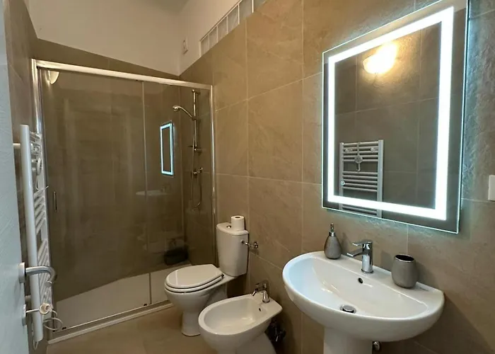 Apartment Five Lands La Spezia