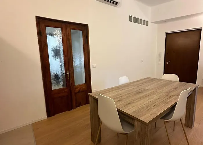 Five Lands Apartment