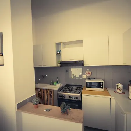 Apartment Five Lands